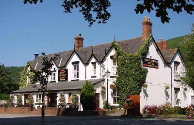 Abbey Grange Hotel Llangollen Bagian luar foto
