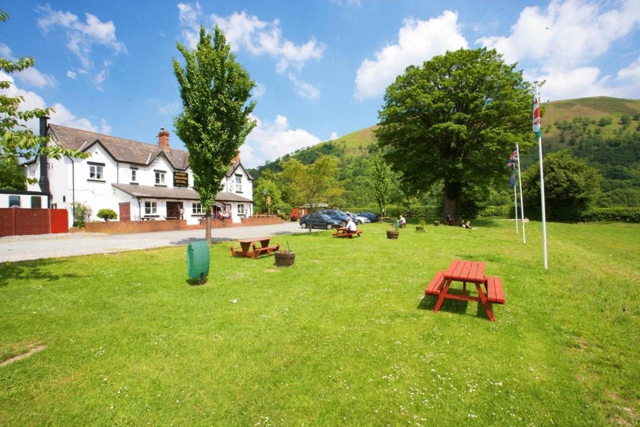 Abbey Grange Hotel Llangollen Bagian luar foto