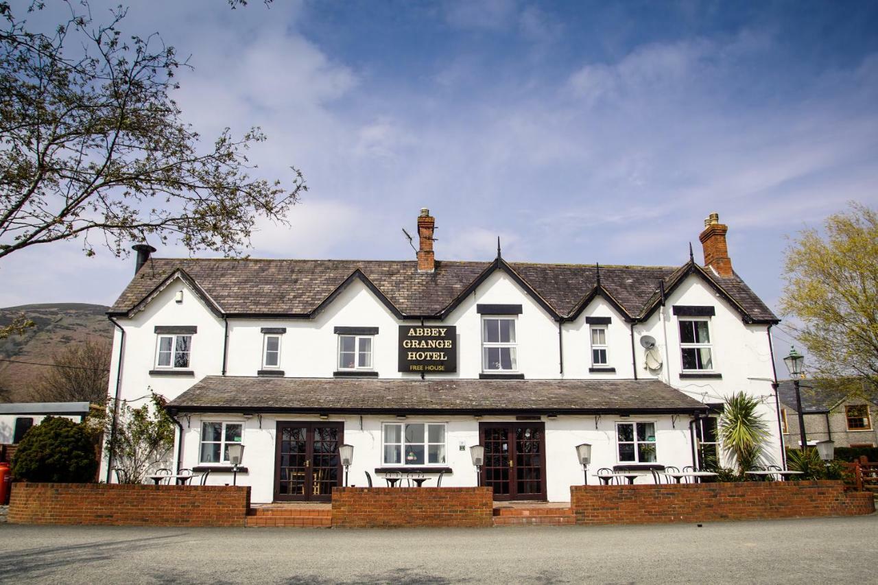 Abbey Grange Hotel Llangollen Bagian luar foto
