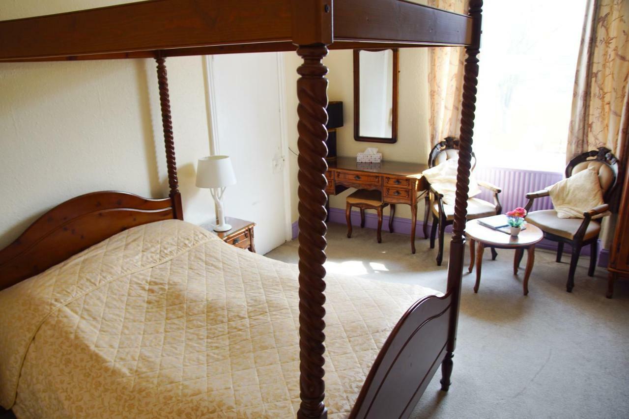 Abbey Grange Hotel Llangollen Bagian luar foto